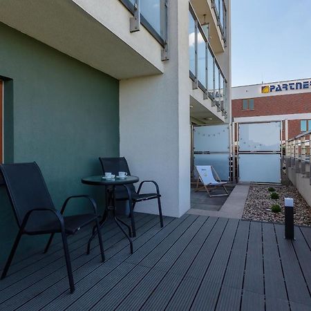 Apartamenty Bliska Praga By Noclegi Renters Warsaw Exterior photo
