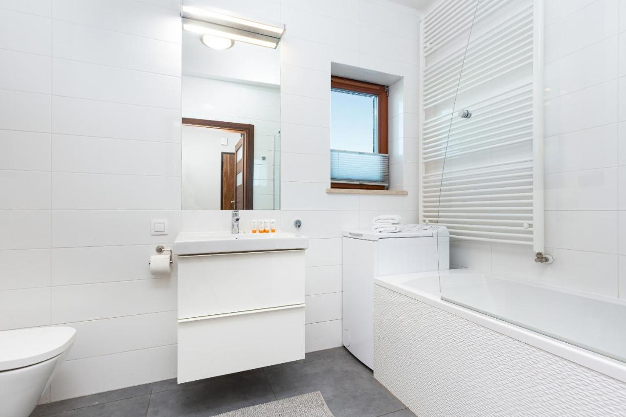 Apartamenty Bliska Praga By Noclegi Renters Warsaw Exterior photo
