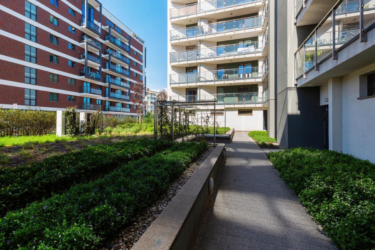 Apartamenty Bliska Praga By Noclegi Renters Warsaw Exterior photo